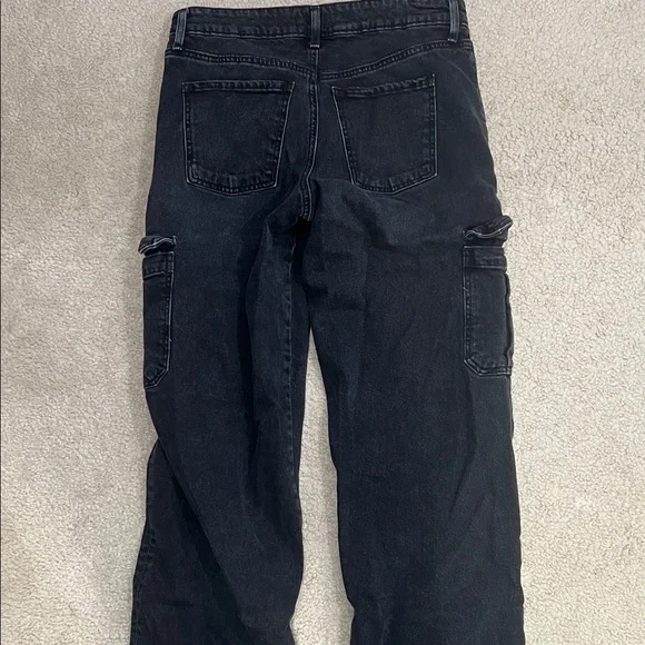 American Eagle Outfitters Black Cargo Jeans - Picture 2 of 2